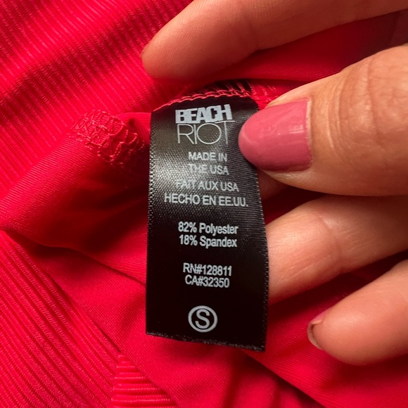 Beach Riot - Ribbed Anna Tank color Red Size Small - Picture 4 of 5